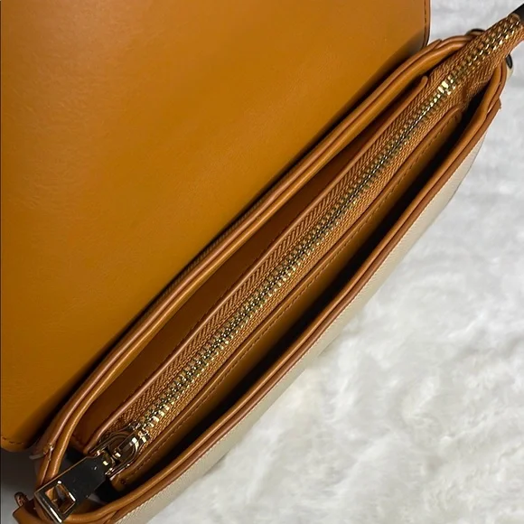 Faux Straw look PU  Cream and Tan Crossbody Bag with 2 removable straps - Picture 13 of 13